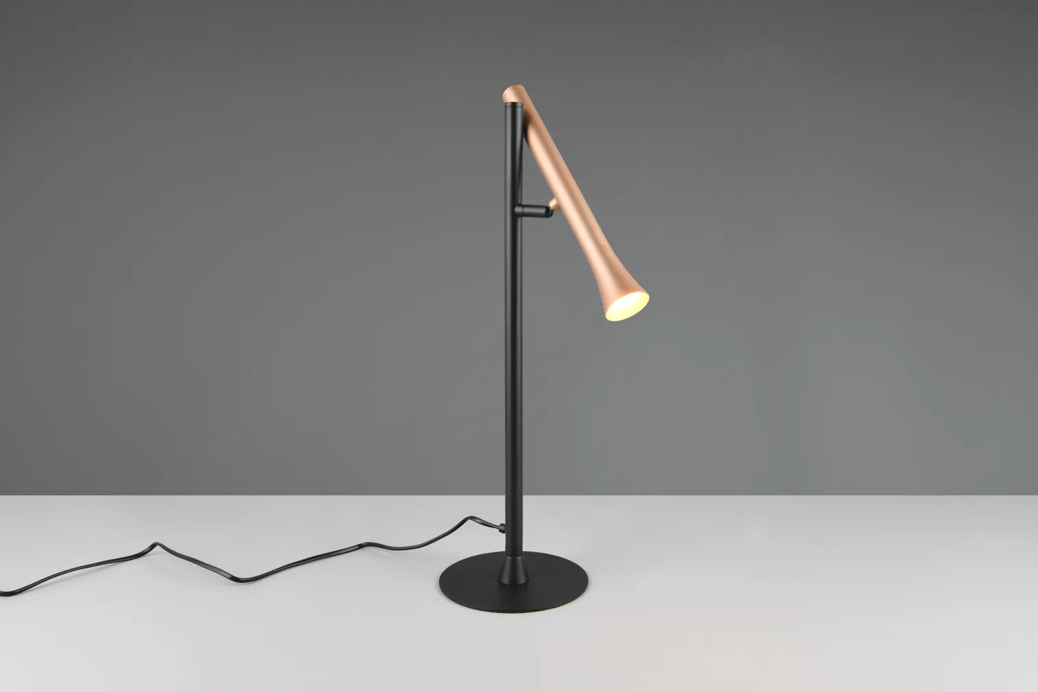 LAUALAMP TRIO FIATO LED MATT MUST/PRUUN