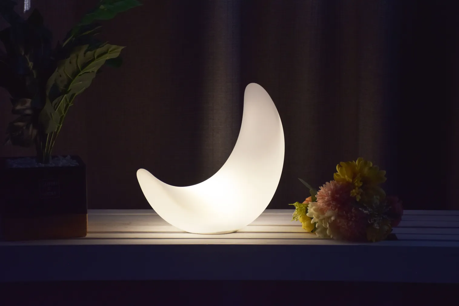 AIAVALGUSTI KUU LED +RGB 3,7V 1200MAH 23CM