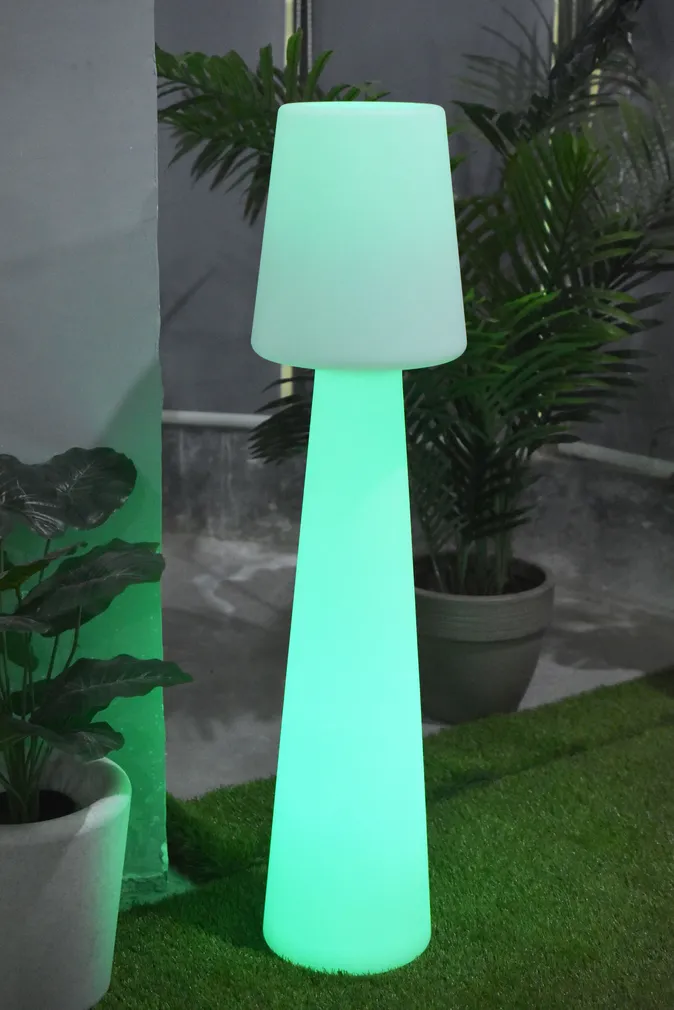 AIAVALGUSTI SEEN LED RGB 3,7V 2000MAH 110CM