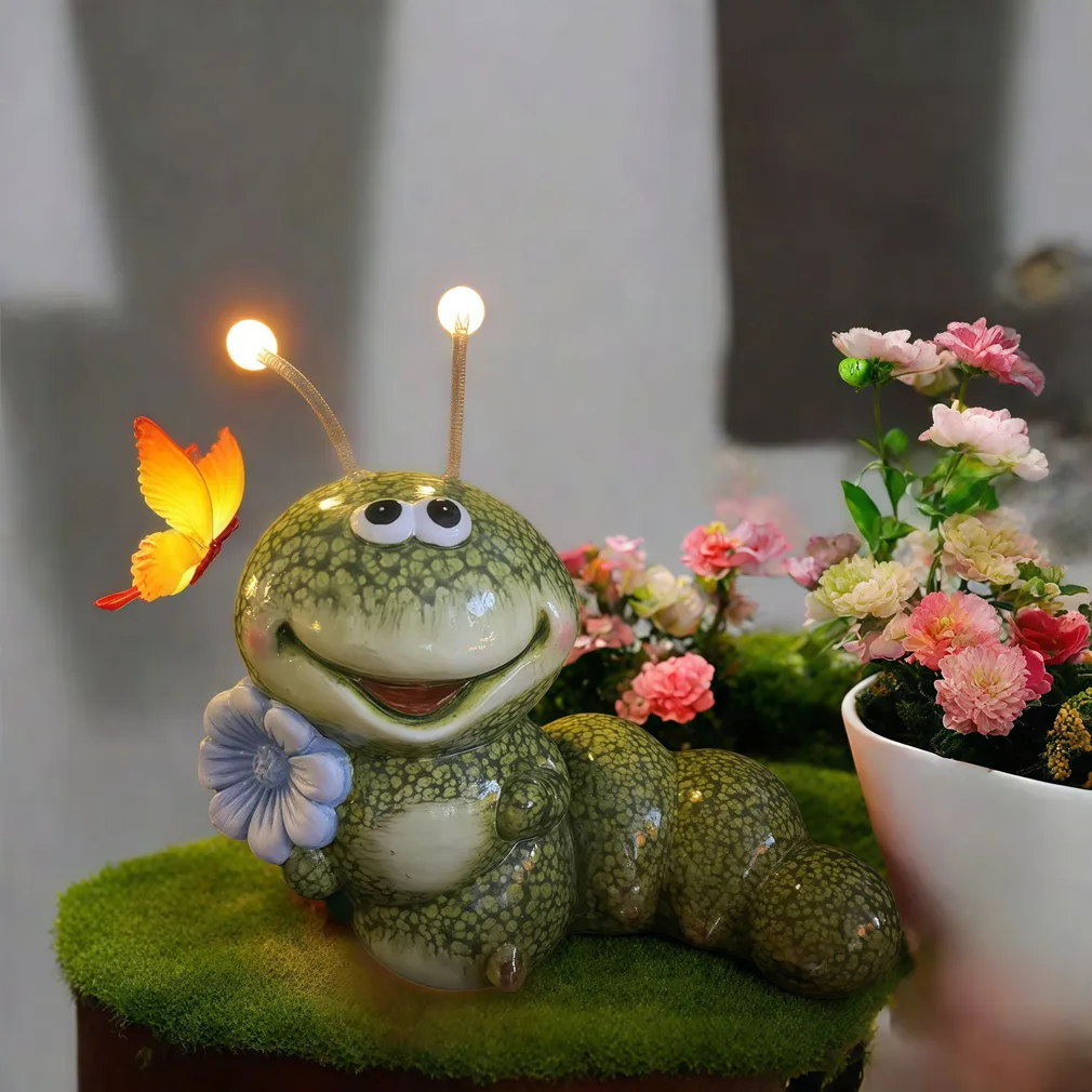 AIAVALGUSTI SOLAR RÖÖVIK LED 1,2V 300MAH 17CM