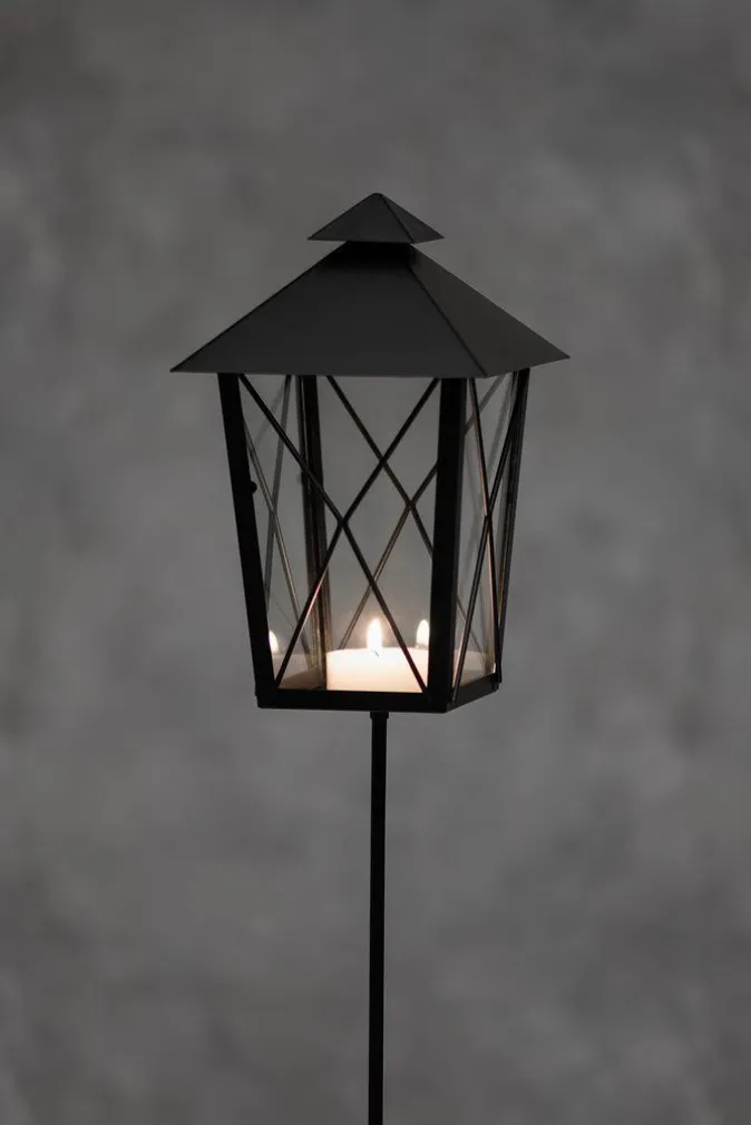 KALMULATERN 16CM TOEGA MUST