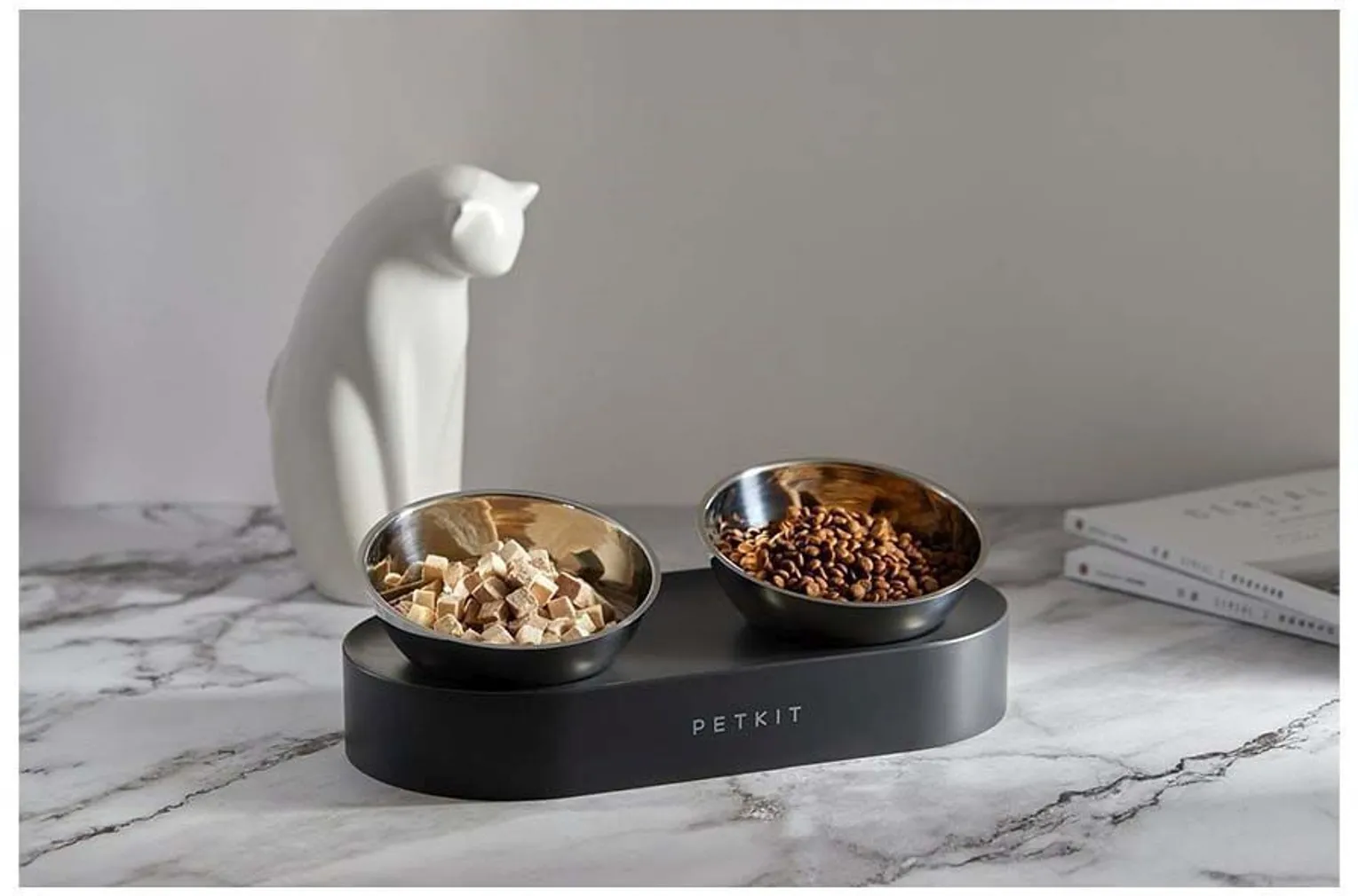 LEMMIKLOOMA SÖÖGIKAUSSIDE KOMPLEKT PETKIT 0,48L MUST