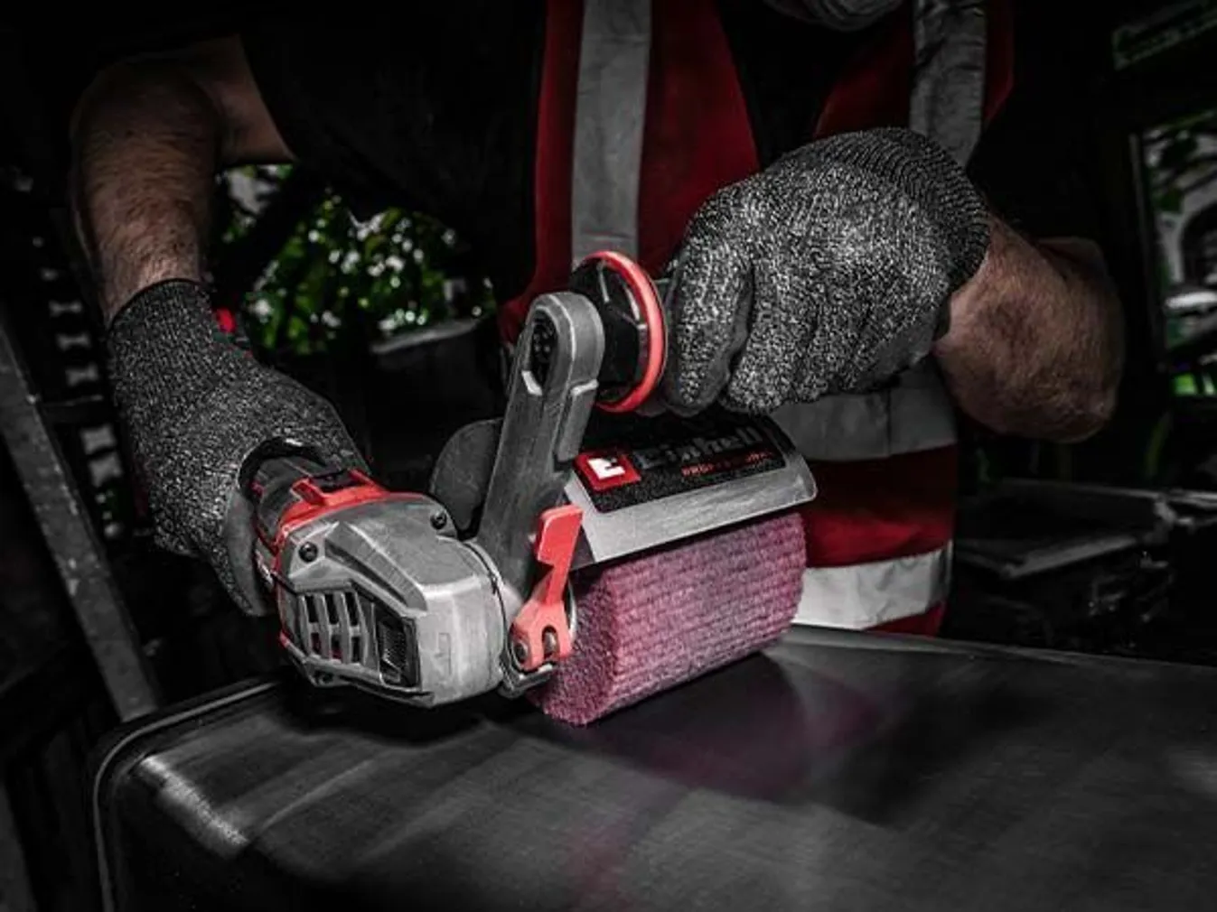 AKUHARILIHVIJA EINHELL PRO TP-BR 18/32 Li BL ILMA AKU JA LAADIJATA