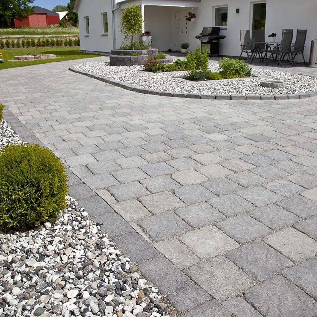 TÄISKIVI BENDERS LABYRINT/TROJA MAKRO HALL SEGATOON