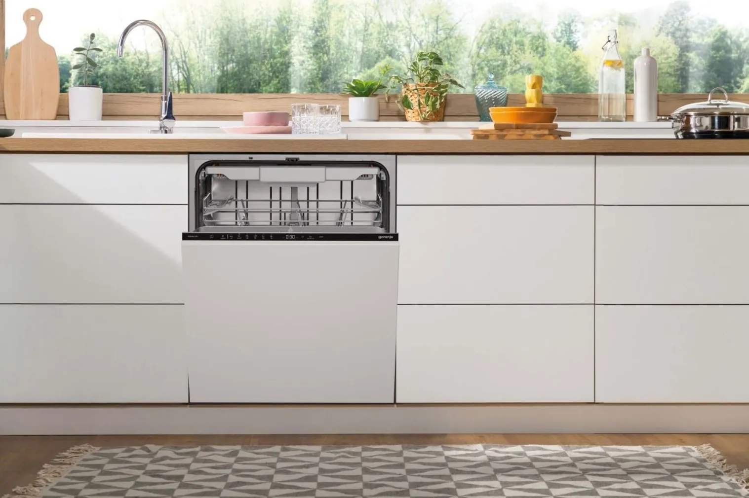 NÕUDEPESUMASIN GORENJE GV16D5 INTEGREERITAV, MUST