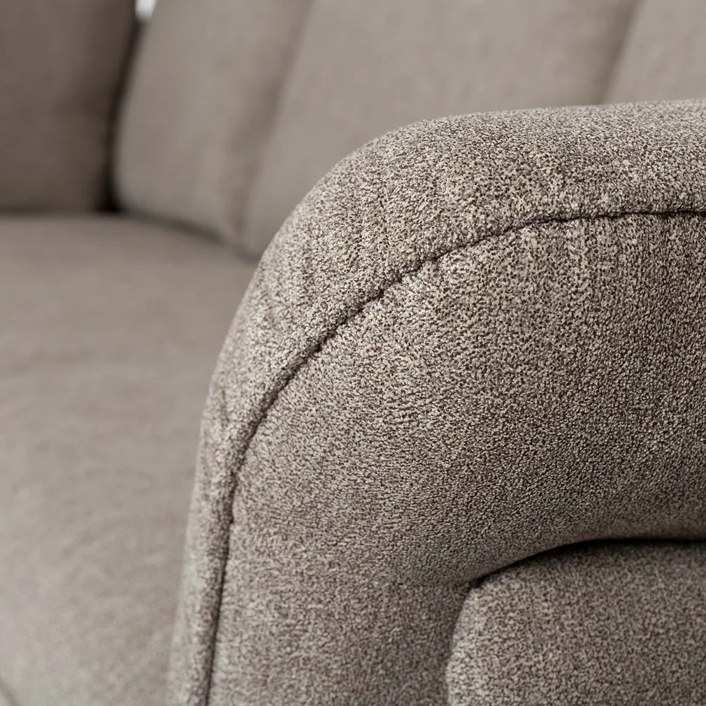 NURGADIIVANVOODI LINDY VN, HELEPRUUN