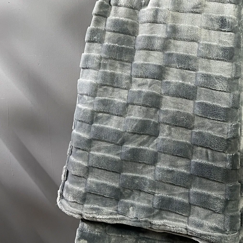 PLEED CARA XL 200X230CM, HALL