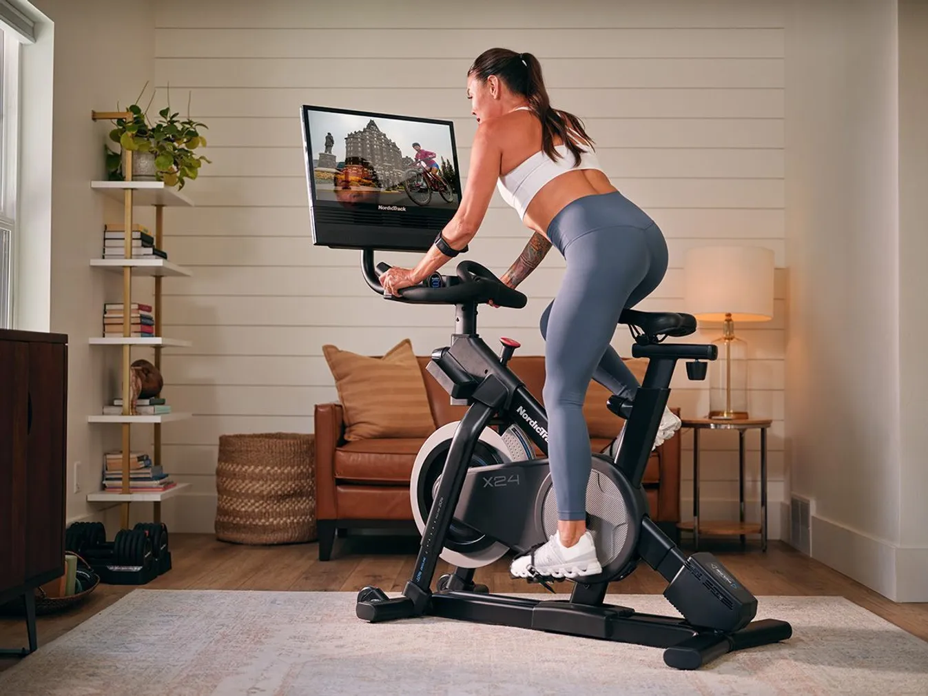 VELOTRENAŽÖÖR X24