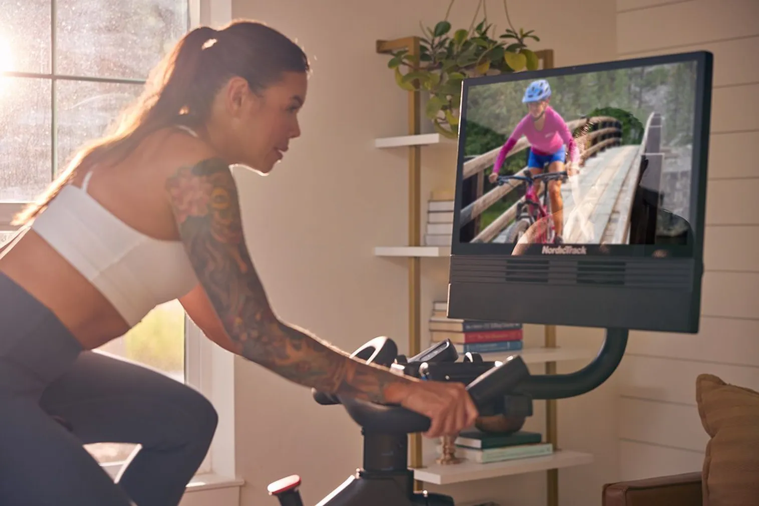 VELOTRENAŽÖÖR X24