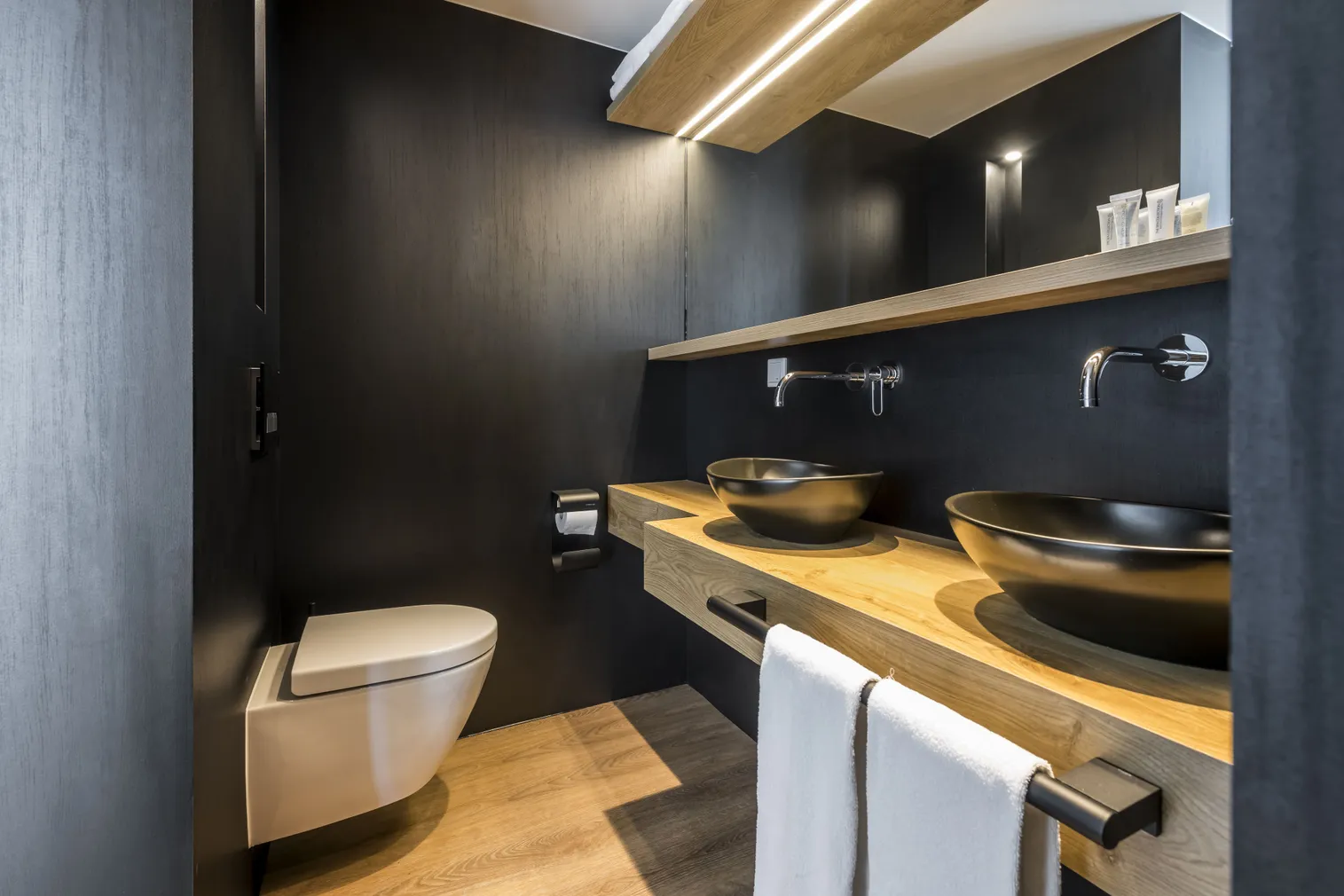 SEINAPANEEL UNILIN EVOLA CLICWALL 113 V1A 10X618X2785MM MUST 2TK PAKIS