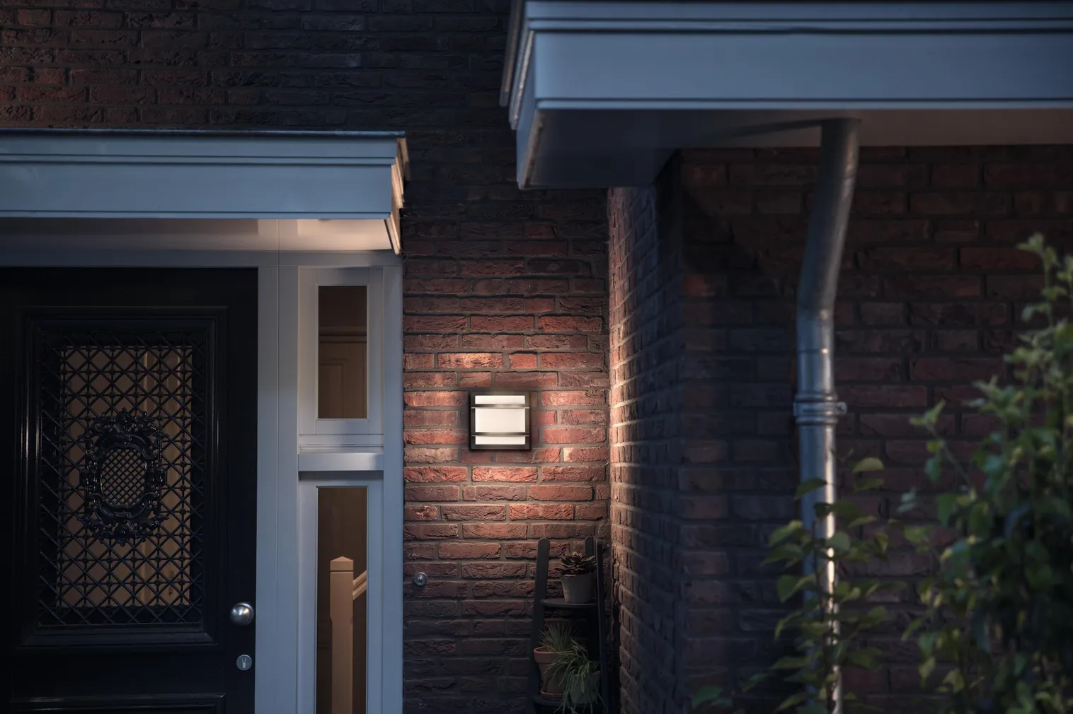 VÄLISVALGUSTI PETRONIA 1X12W ANTRATSIIT