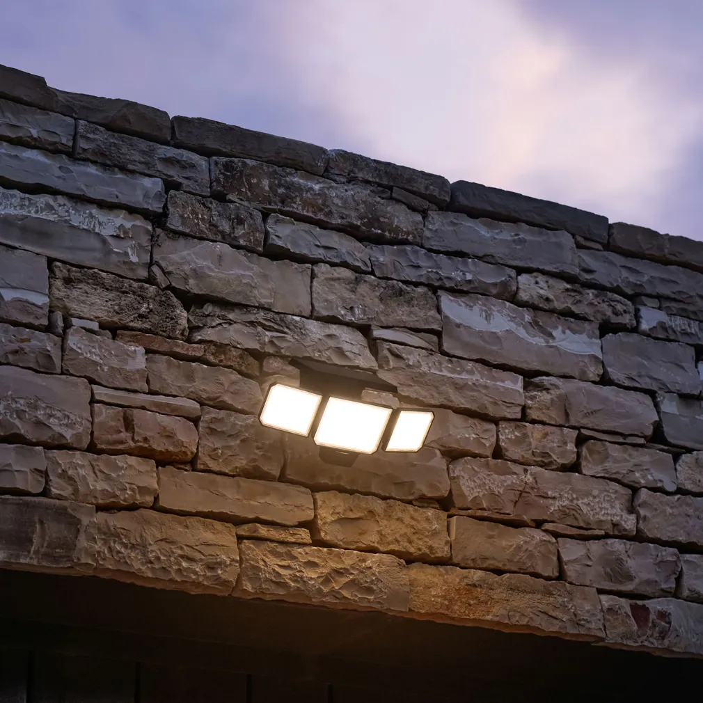 VÄLISVALGUSTI NYSIL SECURITY 8.7W 5000K MUST