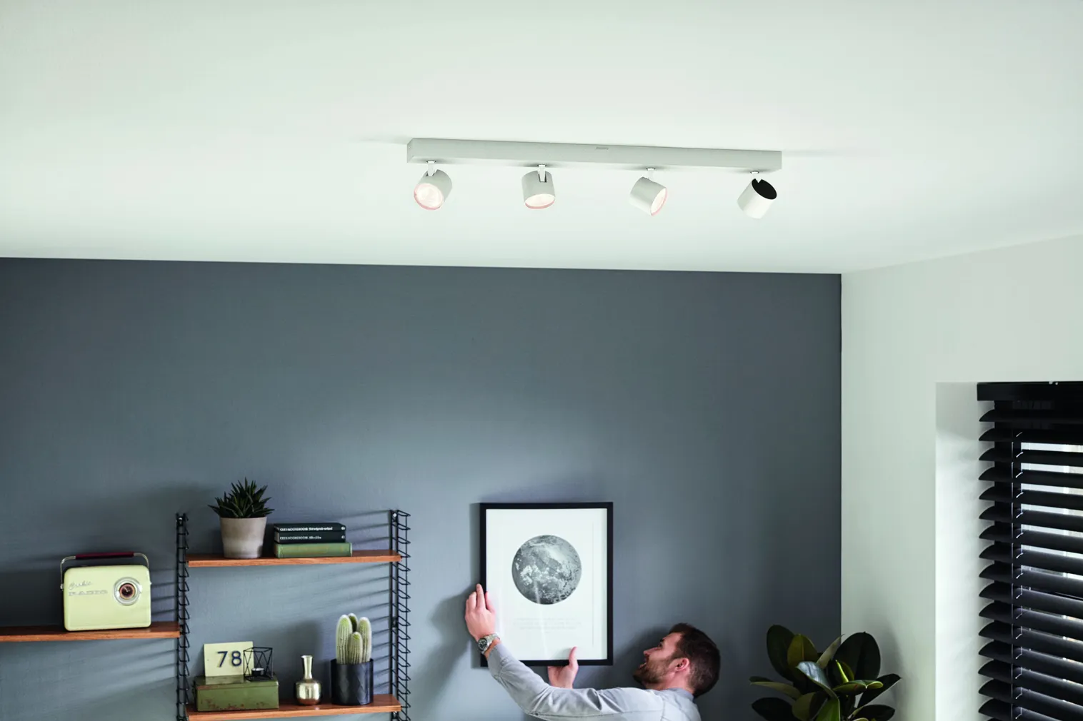 KOHTVALGUSTI STAR 4X4.5W SELV VALGE