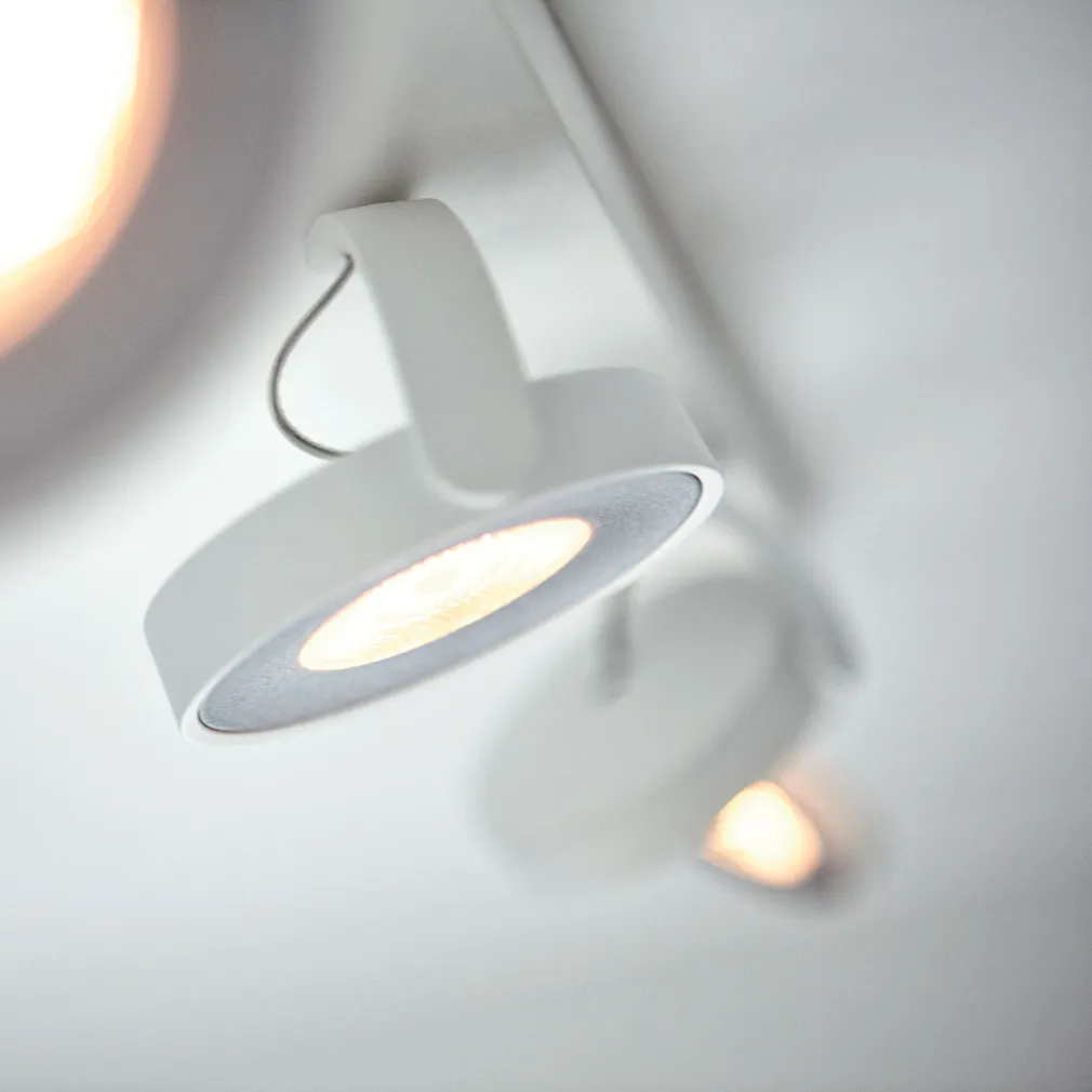 KOHTVALGUSTI CLOCKWORK 4X4.5W SELV VALGE