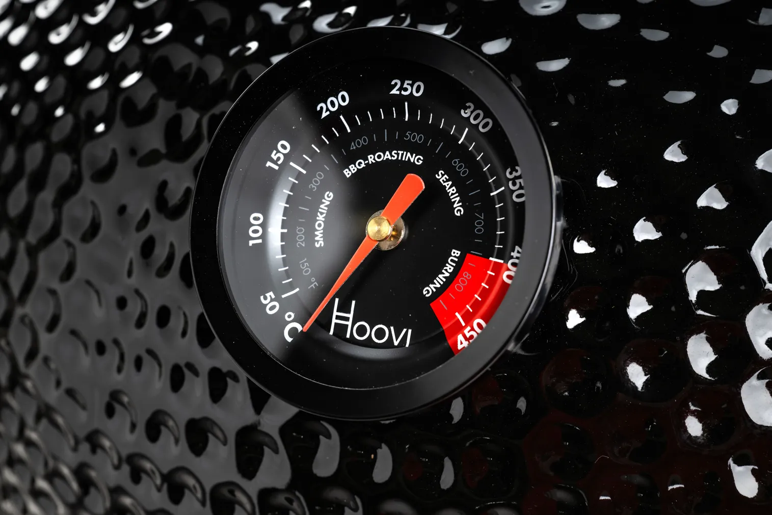 GRILL HOOVI KAMADO LARGE MUST KÜPSETUSSÜSTEEMIGA 22"