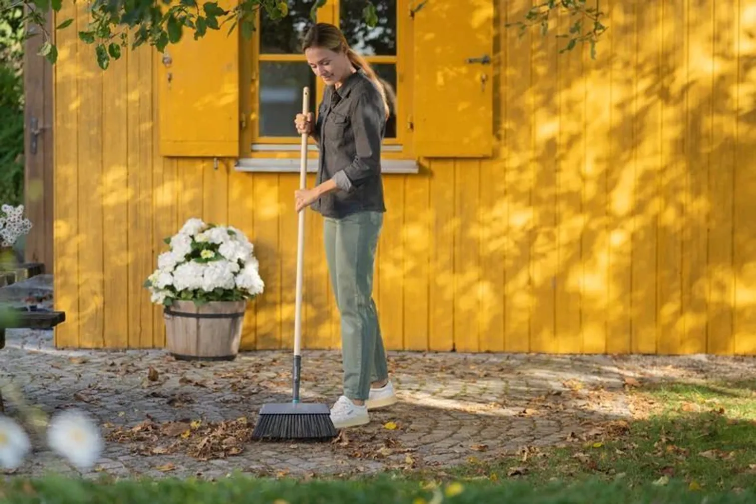 TERRASSIHARI GARDENA PURELINE