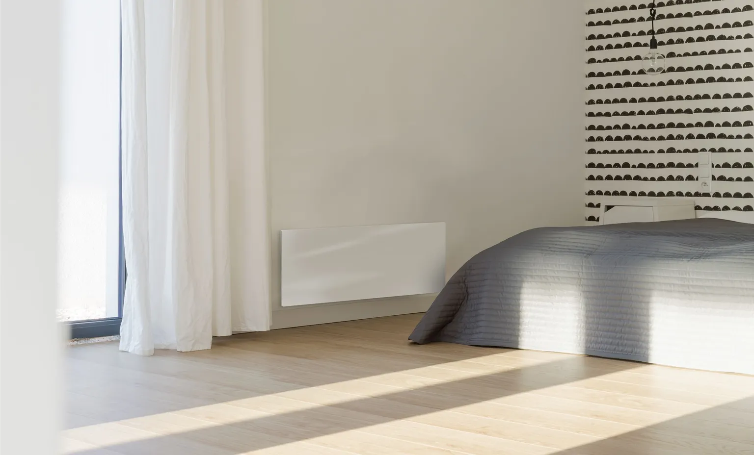 KÜTTEPANEEL AENO INFRAPUNA 700W WIFI VALGE