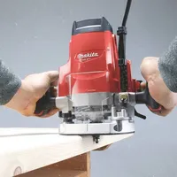 ÜLAFREES MAKITA M3600 1650W