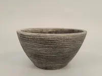 BETOONKUJU SKULPTUURIKODA VAAS OVAALNE