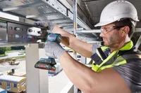 AKULÖÖKKRUVIKEERAJA BOSCH GSB 18V-210 C ILMA AKU JA LAADIJATA