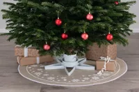 KUUSEJALG TÄHT VALGE