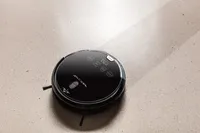 ROBOTTOLMUIMEJA ETA ARON MUST