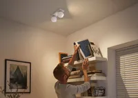 KOHTVALGUSTI BUCKRAM 2X5,5W 500LM PULT HUE VALGE