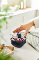 SÄILITUSKARP ROTHO ELA 0,425L TUMESININE