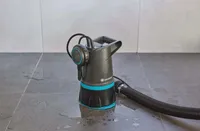 TÜHJENDUSPUMP GARDENA BASIC  PUHAS/MUST VESI 550W 20000L/H 9M