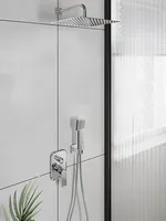 DUŠISEGISTI FERRO SQUERTO KOOS DUŠIKOMPLEKTIGA, PEIDETUD KROOM