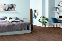 LAMINAATPARKETT EGGER 8MM WARMIA KREEKA PÄHKLIPUU 1-L 1,99M² PAKIS