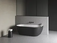 AKRÜÜLVANN RAVAK FREEDOM WALL TEC 170X87CM MUST/VALGE