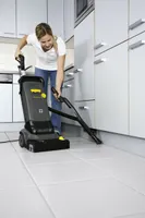 PÕRANDAPESUMASIN KÄRCHER BR 30/4 C ADV