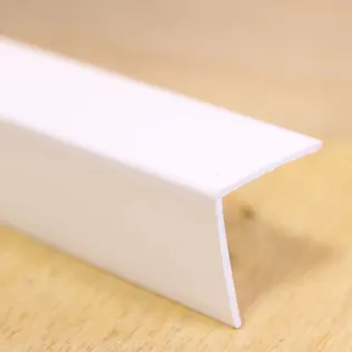 VÄLISNURGALIIST PVC KKU20 VALGE 20X20MM 2,6M