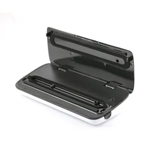 VAAKUMPAKENDAJA CAMRY CR 4470