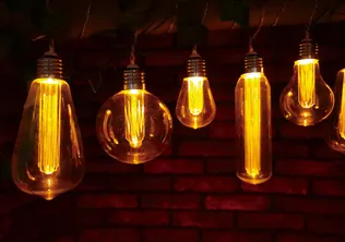 VALGUSKETT SOLAR EDISON LED 2,7M