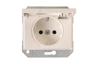 PISTIKUPESA VILMA XP500 SÜVISTATAV IP44 RAAMITA VALGE