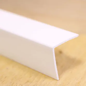 VÄLISNURGALIIST PVC KKU20 VALGE 20X20MM 2,6M