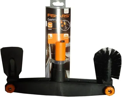 VIHMAVEERENNIDE PUHASTAJA FISKARS QUIKFIT