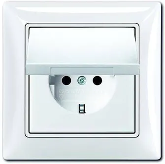 ÜHENE ABB BASIC55 SÜVISTATAV E.PESA KAANEGA IP44 VALGE