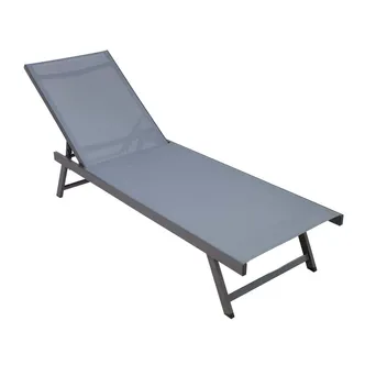 LAMAMISTOOL ARIO HALL