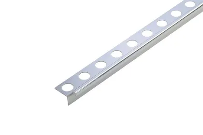 PLAADILIIST CEZAR KITSAS ALUMIINIUM 10X10X2500MM ANOD. LÄIKIV HÕBE