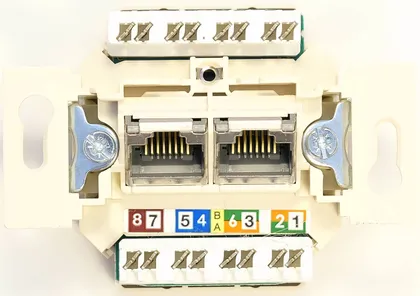 KAHENE ARVUTIPESA SISU DELTALE CAT 6