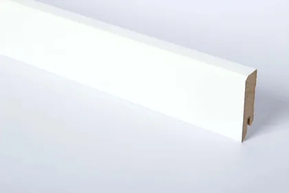 SOKLILIIST PEDROSS 6054 SILE VALGE ÜLEVÄRVITAV 15X50MM 2,4M MDF