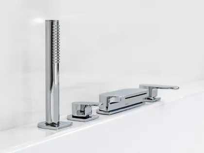 VANNISEGISTI RAVAK WATERFALL CR 025.00CR, KROOM