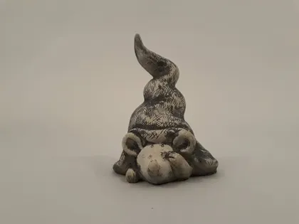 BETOONKUJU SKULPTUURIKODA HIIR MÜTSIGA