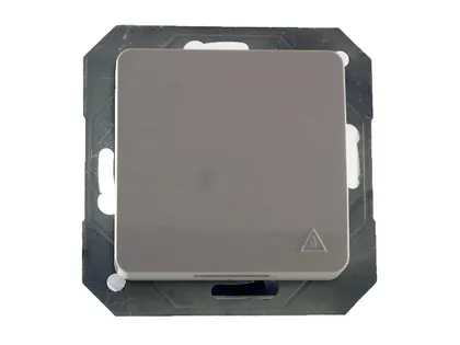 SÜVISTATV PISTIKUPESA MAANDUSEGA VILMA IP44 VALGE R-TA