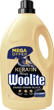 PESUVAHEND WOOLITE BLACK 4,5L