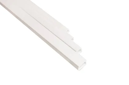 KARBIK 25X16MM VALGE 2M SC