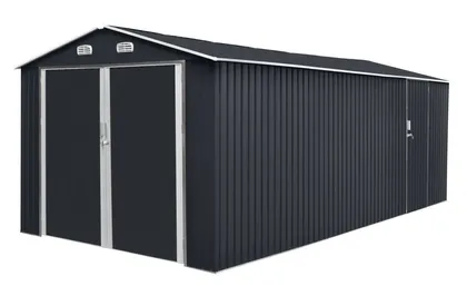 AIAKUUR/GARAAŽ 17M² HALL